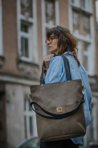 Große  beige Wildleder Tasche  