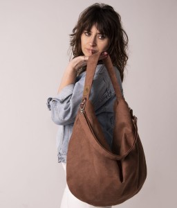 Brown bag made of eco suede to be worn on the shoulder or crossbody I (1) (1)
